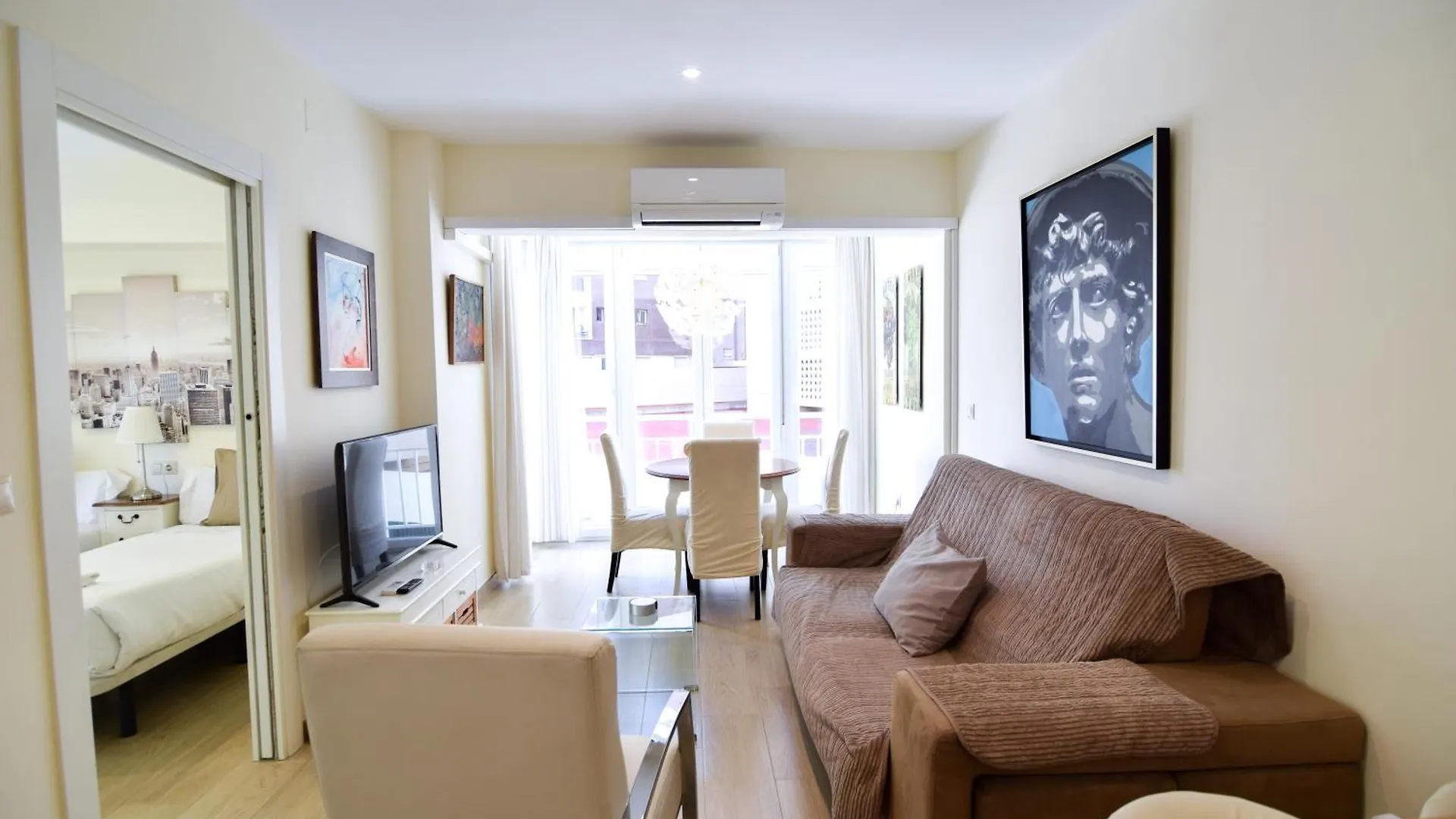 Malagueta Beachside Charm Apartment Malaga Spain