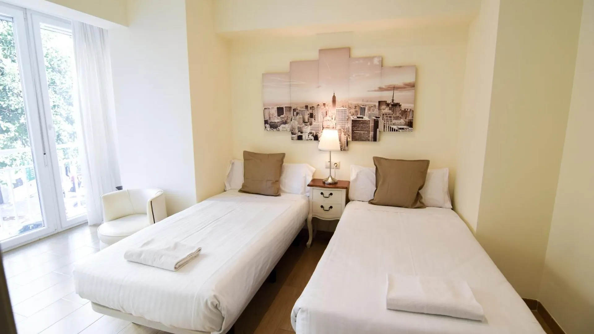Malagueta Beachside Charm Apartment Malaga