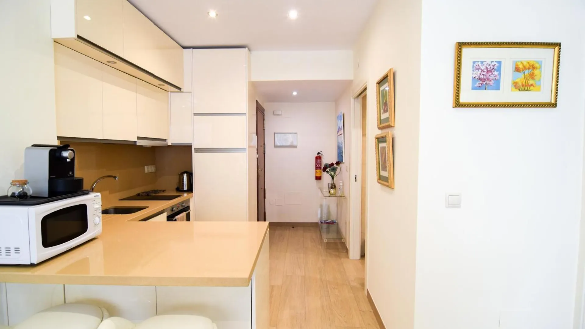 Malagueta Beachside Charm Apartment Malaga Spain